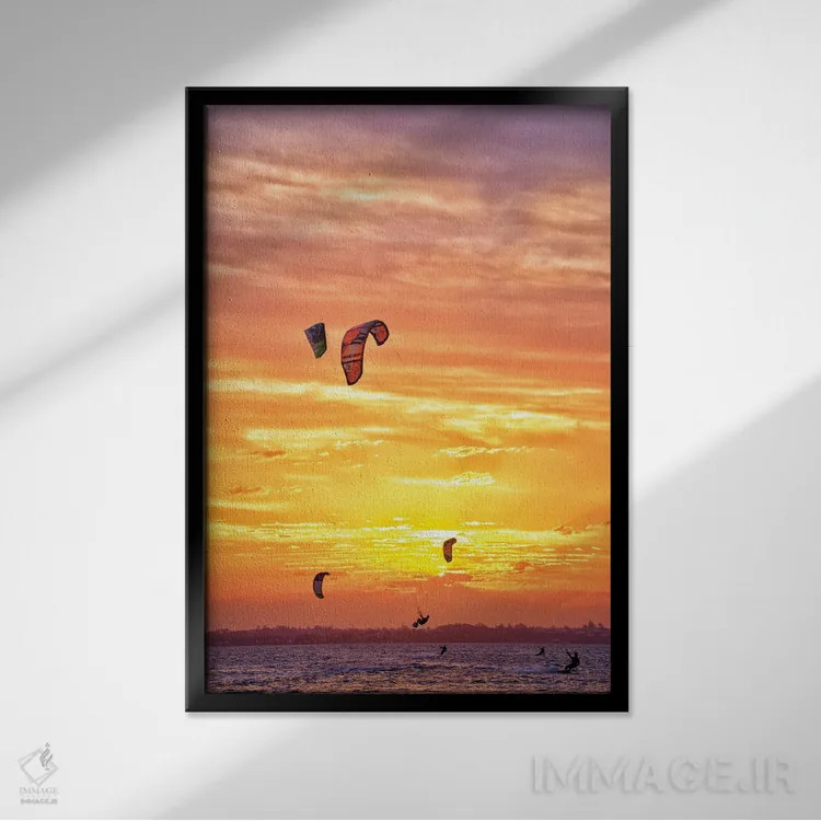 تابلو کایتسوار اثر بن مولدر - نمای قابدار مشکی