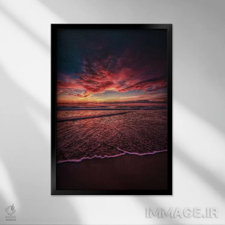تابلو آسمانهای سرخ اقیانوس اثر بن مولدر - نمای قابدار مشکی