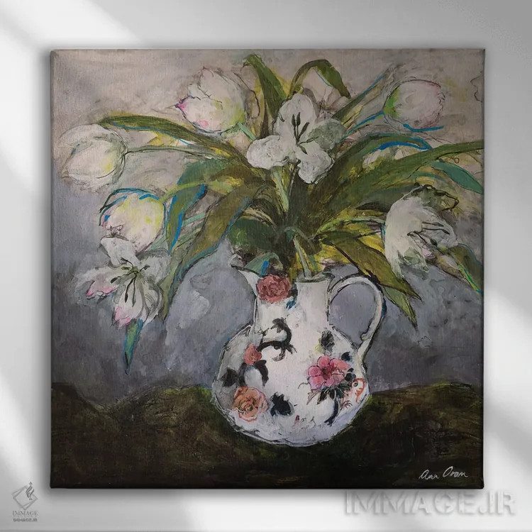 تابلو 2019,لالههای سفید در کوزهای از سنگ آهنی، ۲۰۱۹ اثر آن اورام - نمای روبهرو روی دیوار