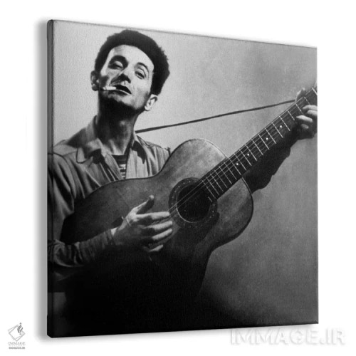 تابلو وودی گاتری، موسیقیدان و پدر ترانهسرایی فولک، حدود ۱۹۴۰ اثر رو دز آرشیو (آرشیو خیابان) - نمای پرسپکتیو محصول