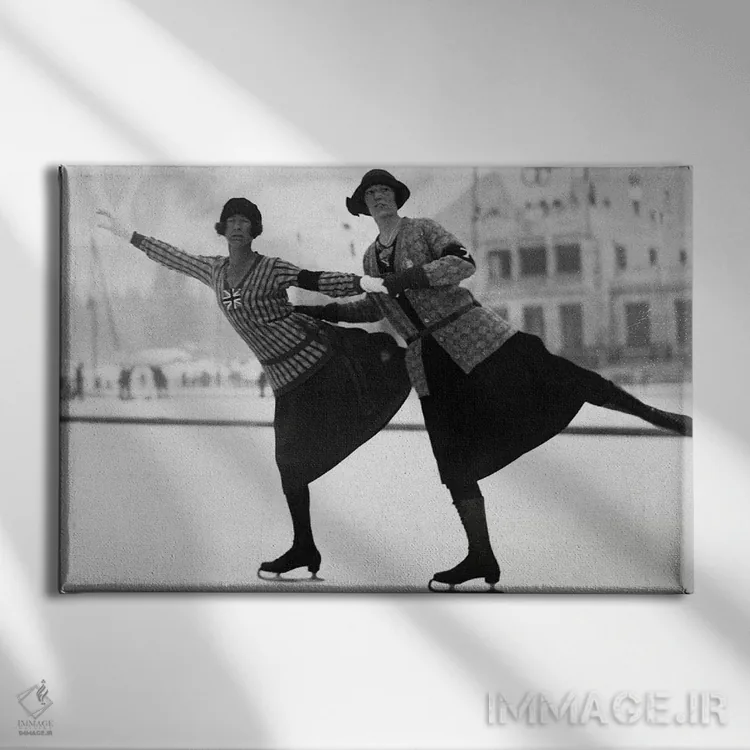 تابلو 1924 Winter Olympic Games. Chamonix, France,اسکیتبازان نمایشی انگلیسی، اثل موکلت و کتلین شاو، بازیهای المپیک زمستانی ۱۹۲۴، شامونی، فرانسه اثر رو دز آرشیو (آرشیو خیابان) - نمای روبهرو روی دیوار