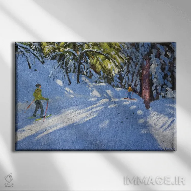 تابلو La Clusaz,اسکی در دل جنگل، لاکلوزاز اثر اندرو ماکارا - نمای روبهرو روی دیوار