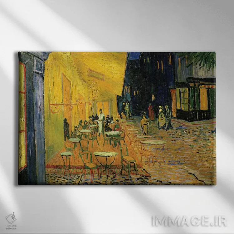 تابلو Place du Forum, Arles, 1888,کافه تراس، میدان فوروم، آرل، ۱۸۸۸ اثر ونسان ون گوگ (نقاش مشهور هلندی پستامپرسیونیسم) - نمای روبهرو روی دیوار