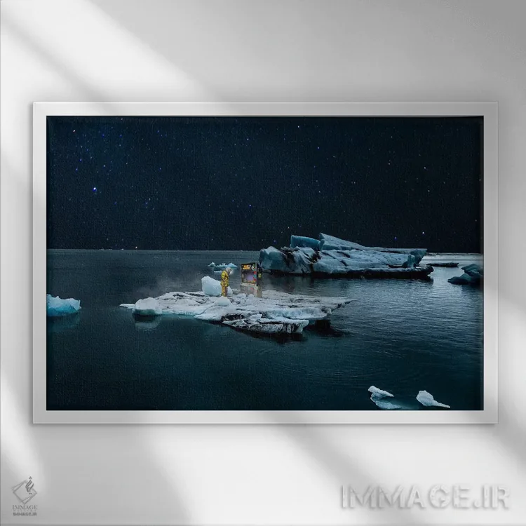 تابلو اشغالگر فضایی (بازی کلاسیک) اثر جیسون بروک - نمای قابدار سفید