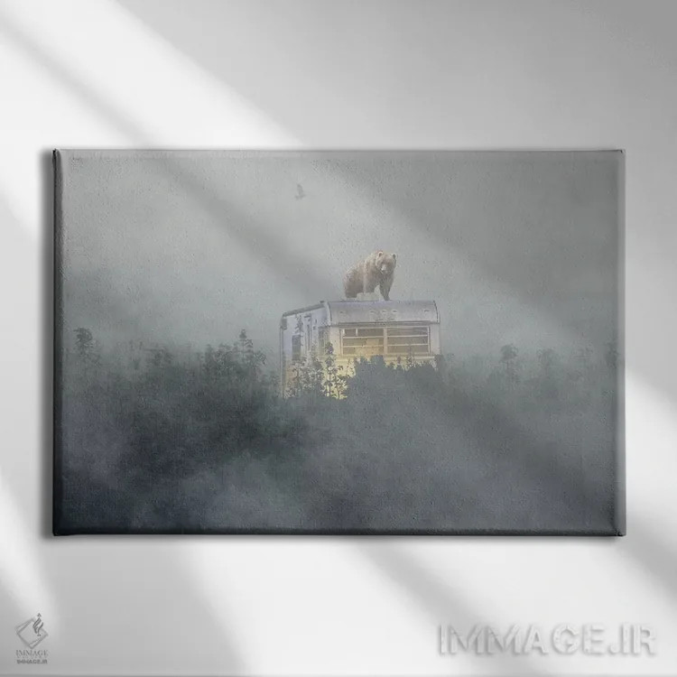 تابلو شکار شدن اثر جیسون بروک - نمای روبهرو روی دیوار