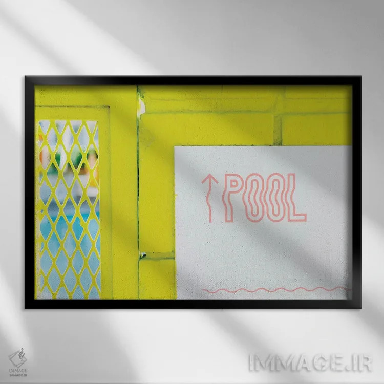 تابلو استخر پالم اسپرینگز اثر بثانی یانگ - نمای قابدار مشکی