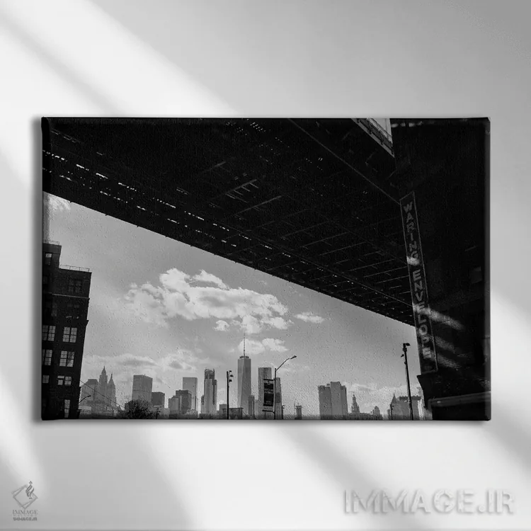 تابلو دامبو بروکلین IV (منطقهای در بروکلین) اثر بثانی یانگ - نمای روبهرو روی دیوار