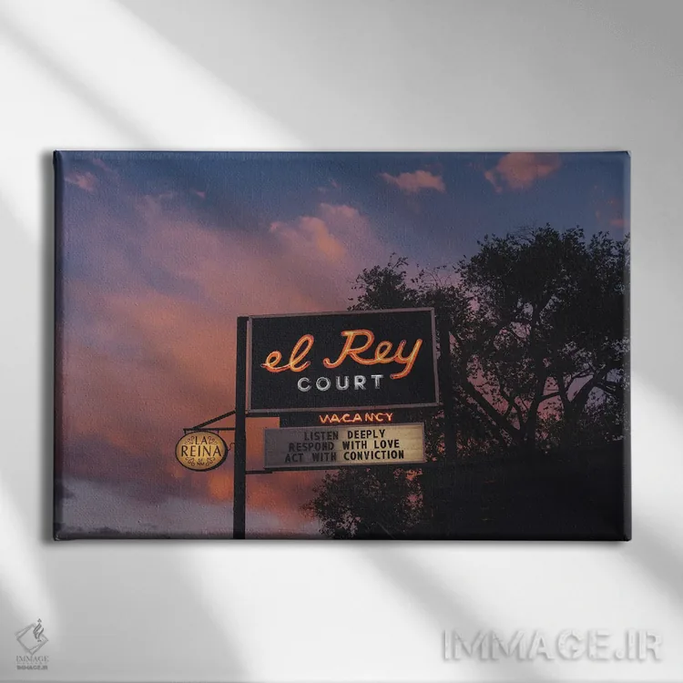 تابلو گوش کن، پاسخ بده، عمل کن اثر بثانی یانگ - نمای روبهرو روی دیوار