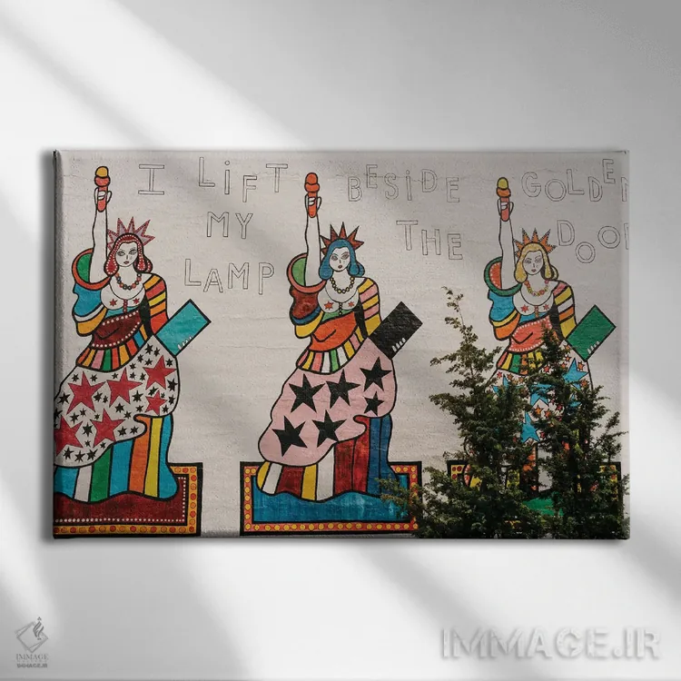 تابلو بانوی آزادی (نماد آمریکا) اثر بثانی یانگ - نمای روبهرو روی دیوار