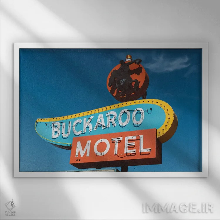 تابلو موتل باکارو اثر بثانی یانگ - نمای قابدار سفید