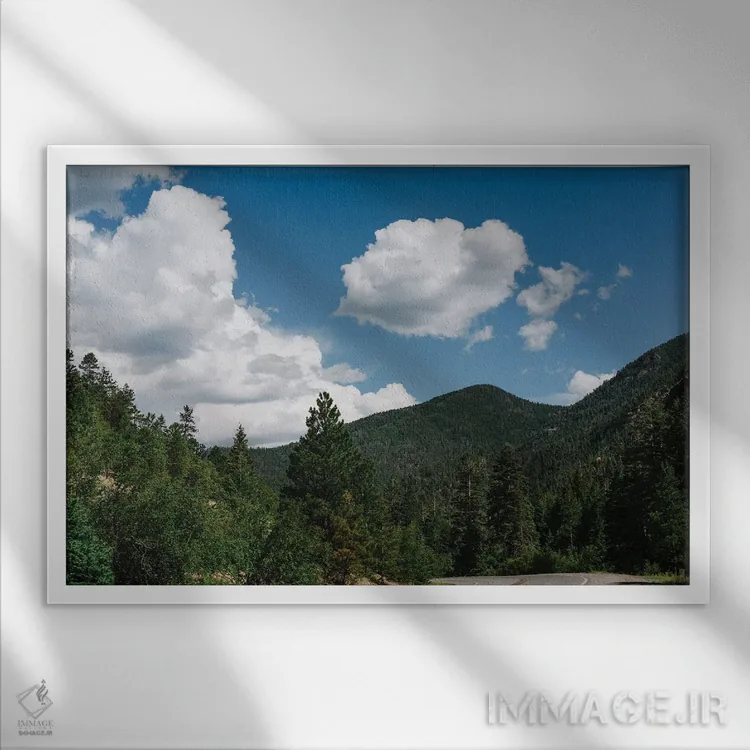 تابلو جادهٔ دیدنی دایره افسونشده اثر بثانی یانگ - نمای قابدار سفید