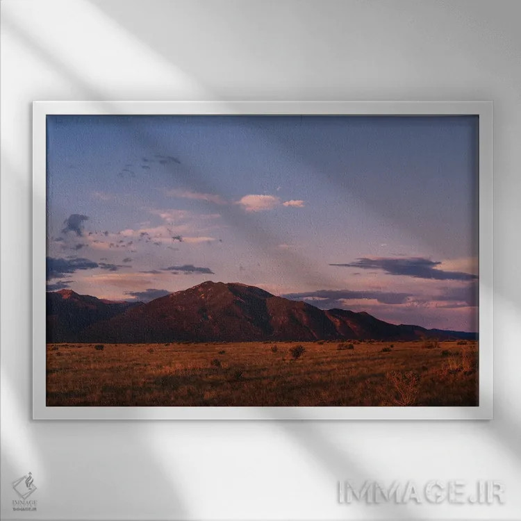 تابلو غروب کوههای تائوس ۵ اثر بثانی یانگ - نمای قابدار سفید