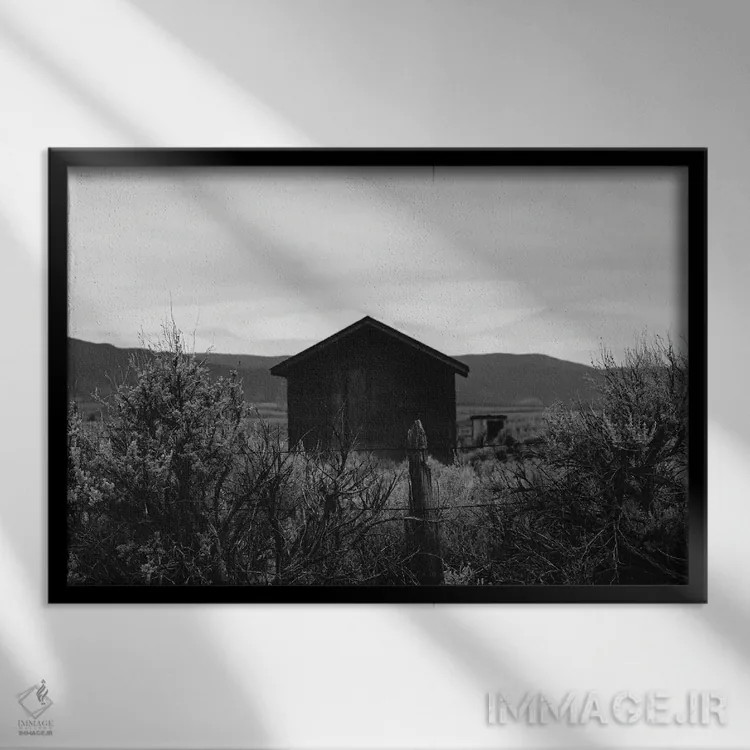 تابلو کوههای تائوس ۵ اثر بثانی یانگ - نمای قابدار مشکی