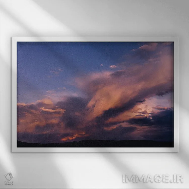 تابلو غروب کوههای تائوس اثر بثانی یانگ - نمای قابدار سفید