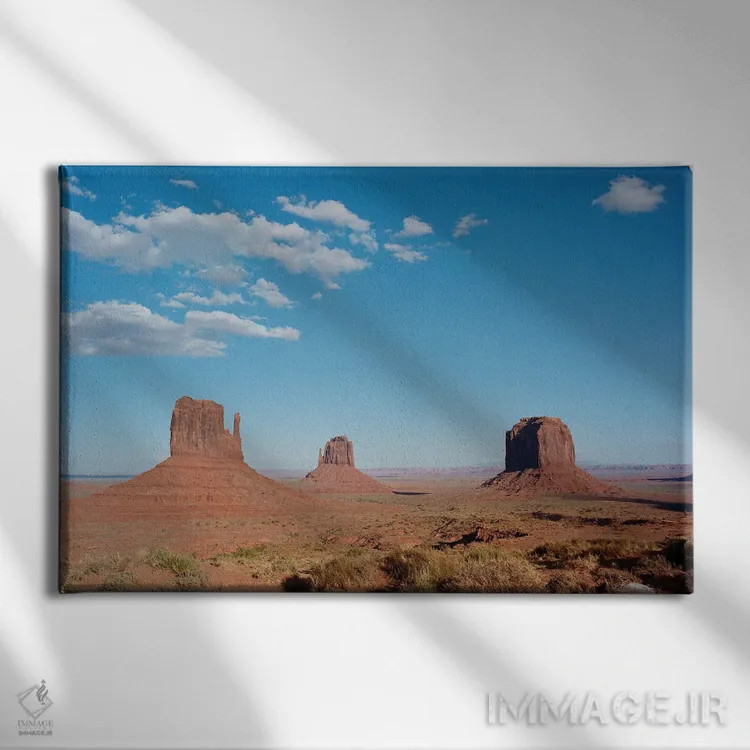 تابلو درهٔ مانیومنت شماره دو اثر بثانی یانگ - نمای روبهرو روی دیوار