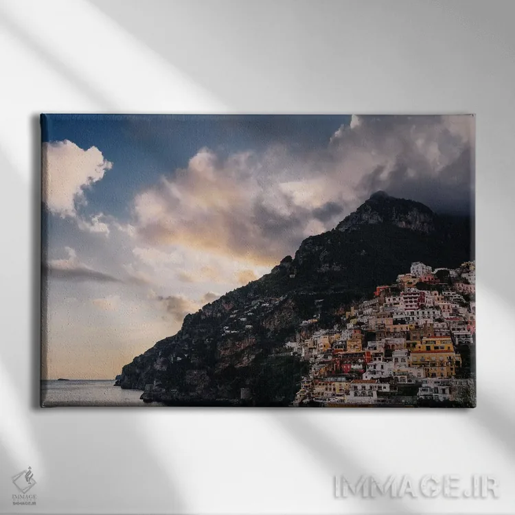 تابلو غروب پوزیتانو شش اثر بثانی یانگ - نمای روبهرو روی دیوار