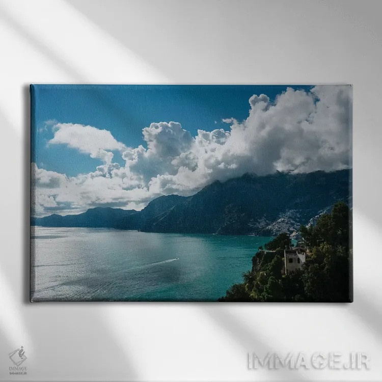 تابلو نمای پوزیتانو پنج اثر بثانی یانگ - نمای روبهرو روی دیوار