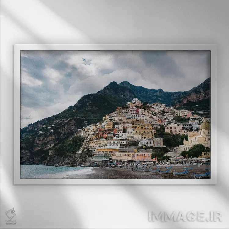 تابلو پوزیتانوی بارانی ده اثر بثانی یانگ - نمای قابدار سفید