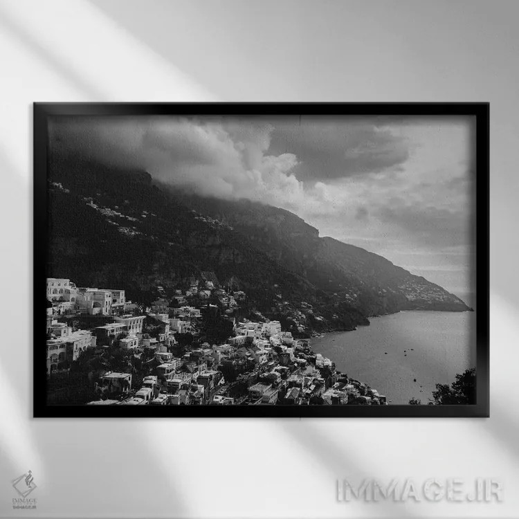 تابلو رانندگی طوفانی در ساحل آمالفی شش اثر بثانی یانگ - نمای قابدار مشکی