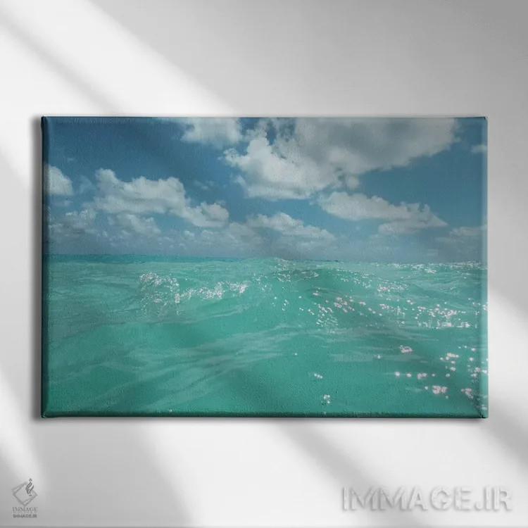 تابلو آبهای هاوایی اثر بثانی یانگ - نمای روبهرو روی دیوار