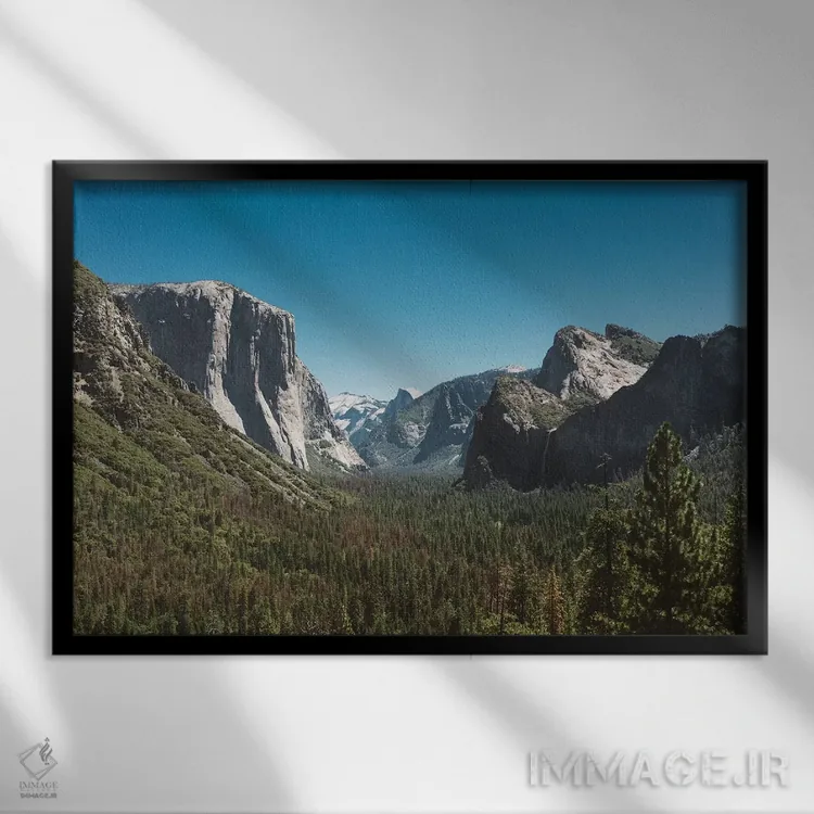تابلو Yosemite National Park V,دورنمای تونلی - پارک ملی یوسیمیتی پنجم اثر بثانی یانگ - نمای قابدار مشکی