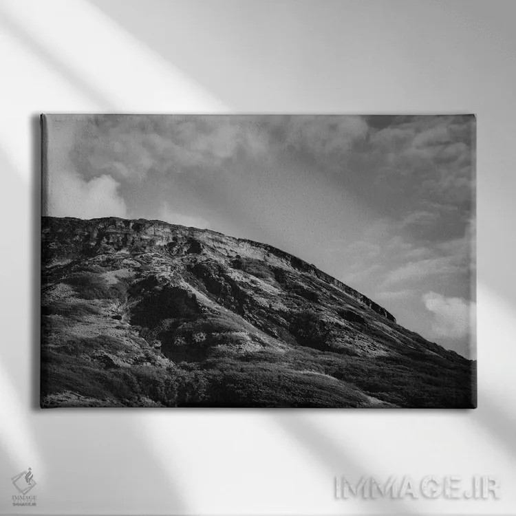 تابلو کوه هاوایی اثر بثانی یانگ - نمای روبهرو روی دیوار