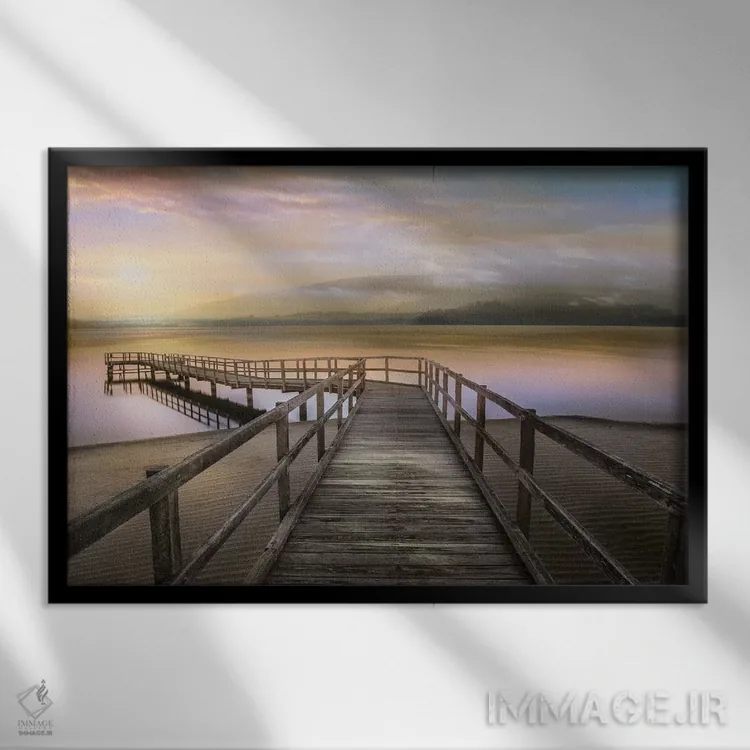 تابلو صبحگاهی کنار دریاچه اثر مایک کالاسیبتا - نمای قابدار مشکی