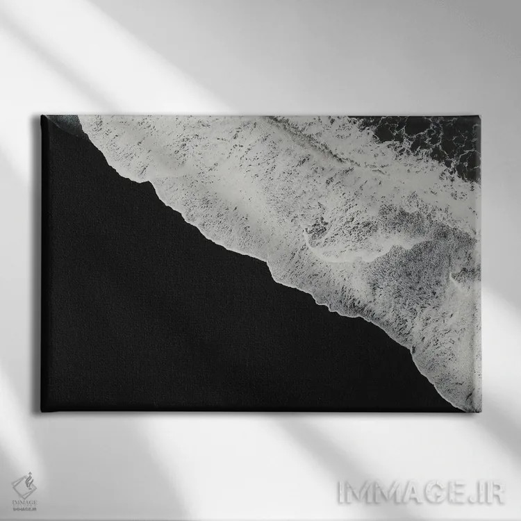 تابلو ساحل سیاه اثر آندریا کاروزو - نمای روبهرو روی دیوار