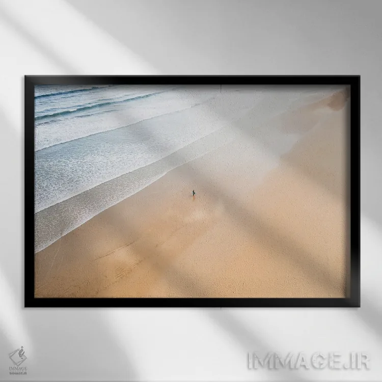 تابلو موجسوار طلوع آفتاب اثر آندریا کاروزو - نمای قابدار مشکی