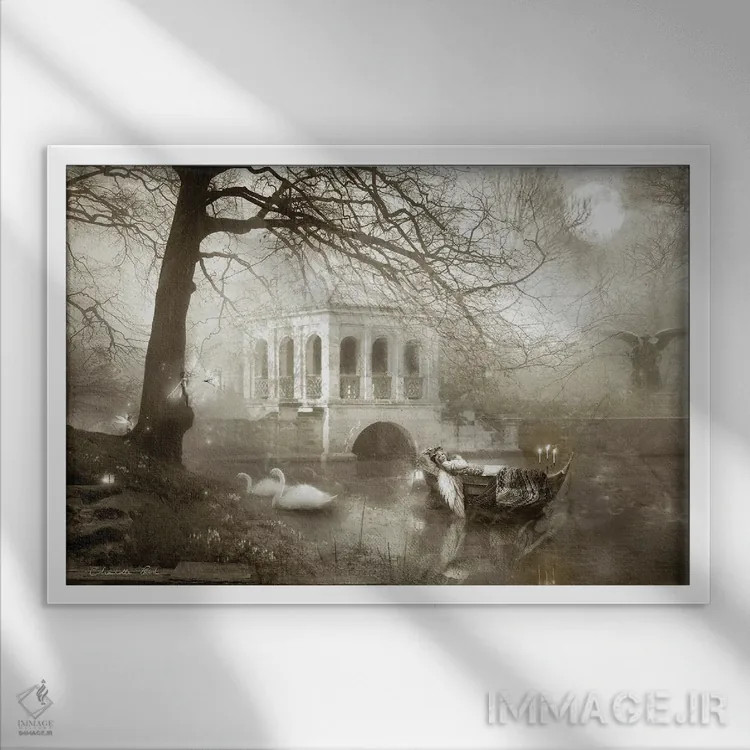 تابلو فرشتهٔ دریاچه ماه اثر شارلوت بیرد - نمای قابدار سفید