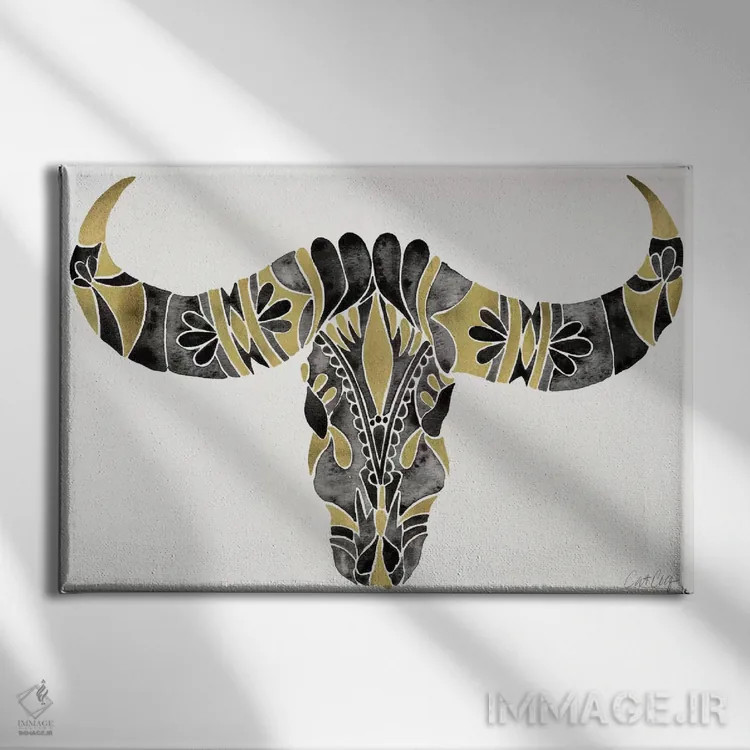 تابلو جمجمه گاومیش آبی IV اثر کت کوکیلت - نمای روبهرو روی دیوار