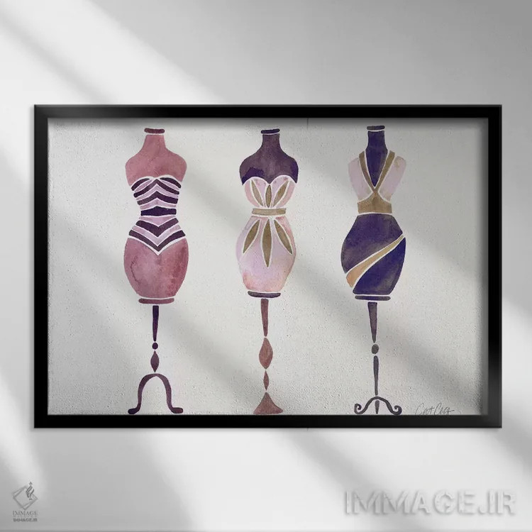 تابلو سه پیراهن بنفش ملایم (موو) اثر کت کوکیلت - نمای قابدار مشکی