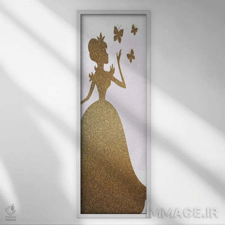 تابلو یک شاهزاده خانم I اثر کیمبرلی آلن - نمای قابدار سفید