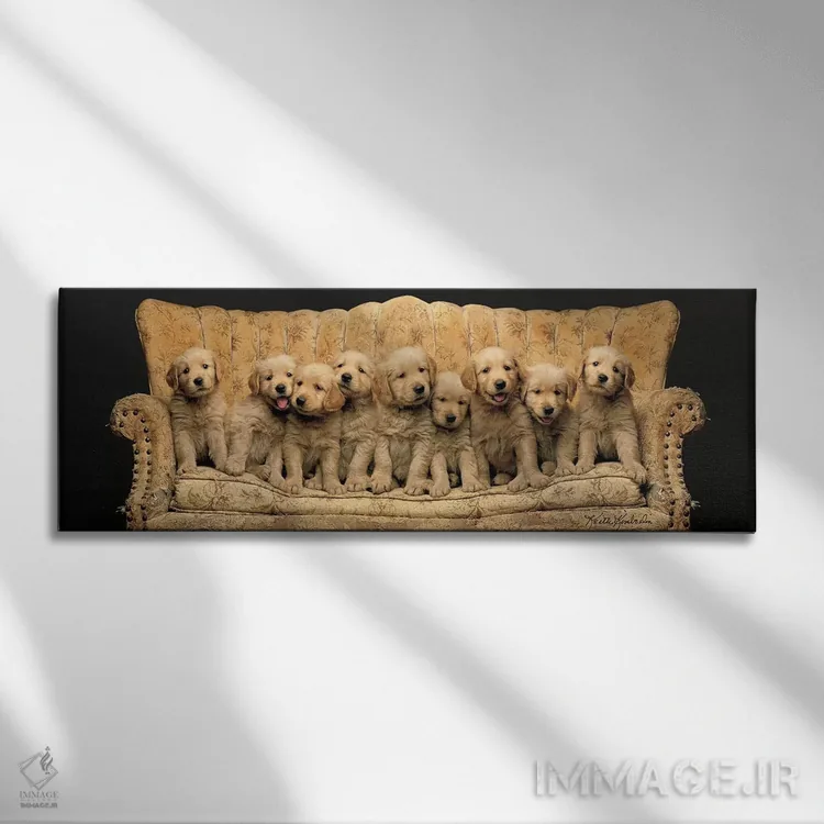 تابلو همه اعضای گروه اینجایند I اثر کیت کیمبرلین - نمای روبهرو روی دیوار