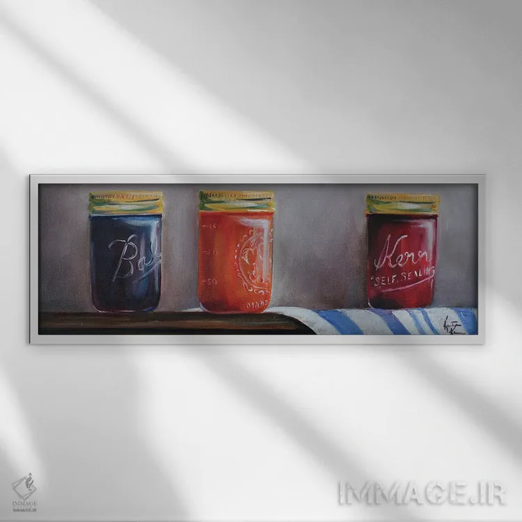 تابلو شیشههای مربا اثر کریستین کاینر - نمای قابدار سفید