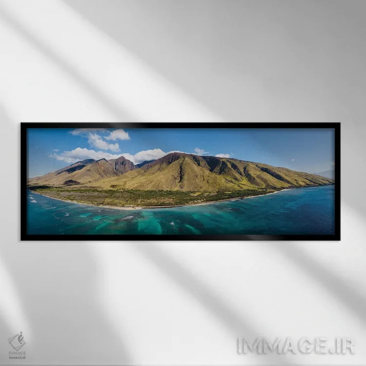 تابلو نمای هوایی از غرب مائوئی اثر لوکاس مور - نمای قابدار مشکی