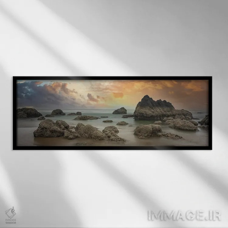 تابلو درخششها در ساحل کانن اثر لوئیس راث - نمای قابدار مشکی