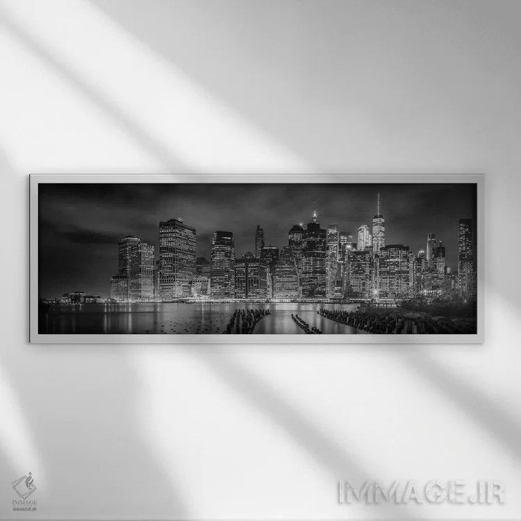 تابلو برداشت شبانه سیاه و سفید از شهر نیویورک اثر ملانی ویولا - نمای قابدار سفید