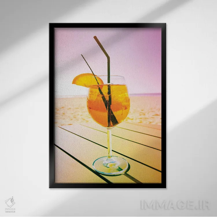 تابلو کوکتل در ساحل اثر بلی - نمای قابدار مشکی
