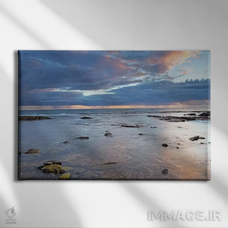 تابلو طوفان اقیانوس اثر برایان ولف - نمای روبهرو روی دیوار