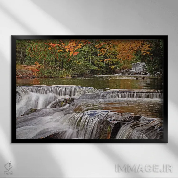 تابلو آبشارهای پاییزی اثر برایان ولف - نمای قابدار مشکی