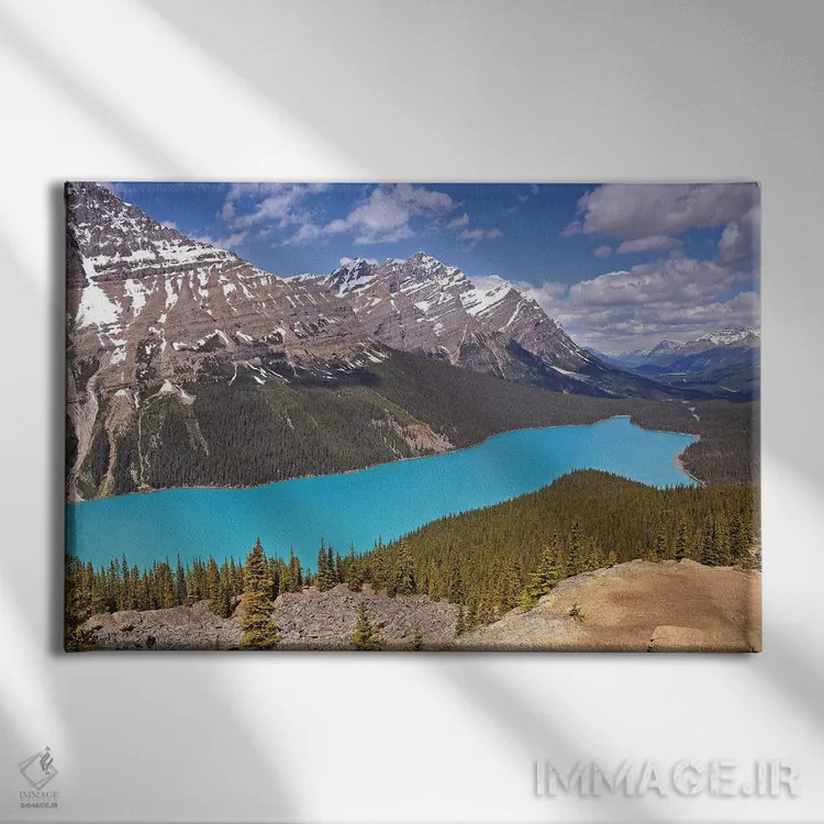 تابلو دریاچه پیوتو اثر برایان ولف - نمای روبهرو روی دیوار