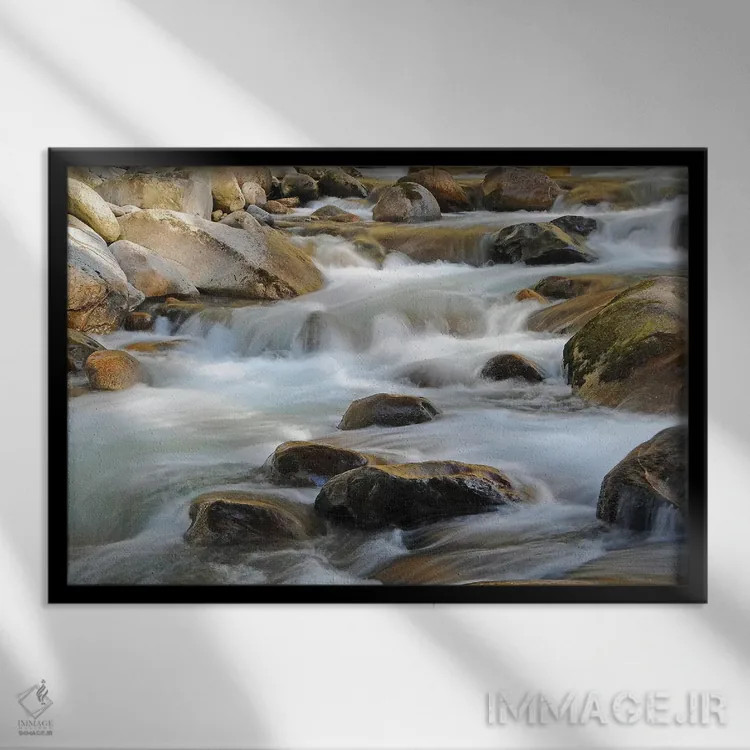 تابلو آبشارهای کوچک (تندابها) اثر برایان ولف - نمای قابدار مشکی