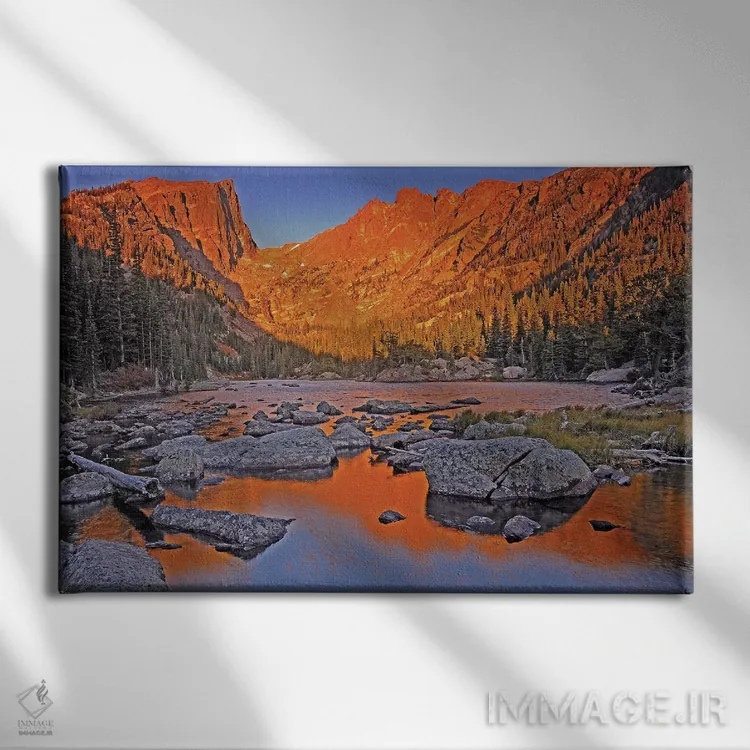 تابلو طلوع آفتاب بر دریاچه دریم (رؤیا) اثر برایان ولف - نمای روبهرو روی دیوار