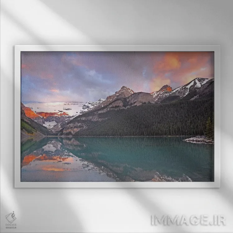 تابلو طلوع آفتاب بر دریاچه لوئیز اثر برایان ولف - نمای قابدار سفید