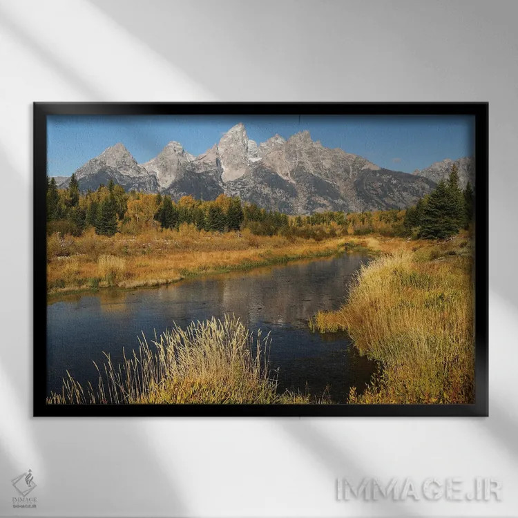 تابلو اسکله شوبکر - تیتونهای بزرگ اثر برایان ولف - نمای قابدار مشکی