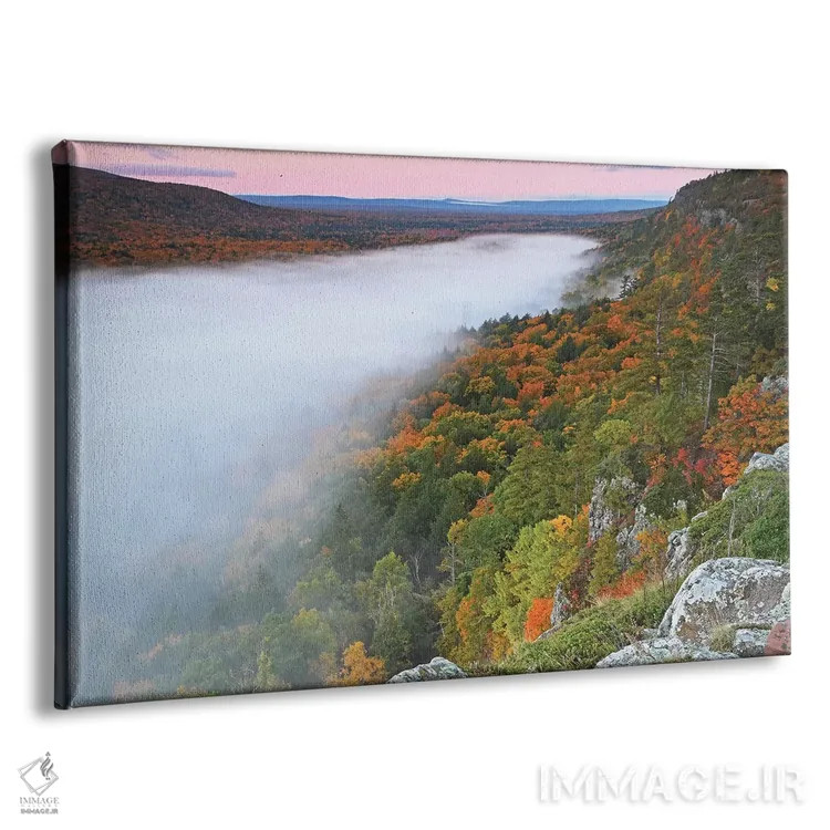 تابلو ابرها بر فراز دریاچه ابرها اثر برایان ولف - نمای پرسپکتیو محصول