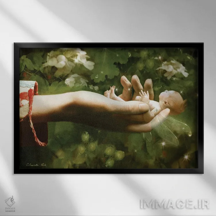 تابلو کودک سرراهی اثر شارلوت بیرد - نمای قابدار مشکی