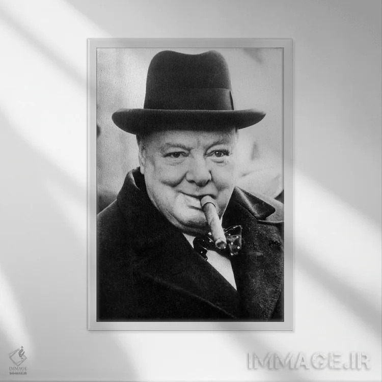 تابلو وینستون چرچیل نخستوزیر انگلیس در سال ۱۹۵۰ اثر رو دز آرشیو (آرشیو خیابان) - نمای قابدار سفید
