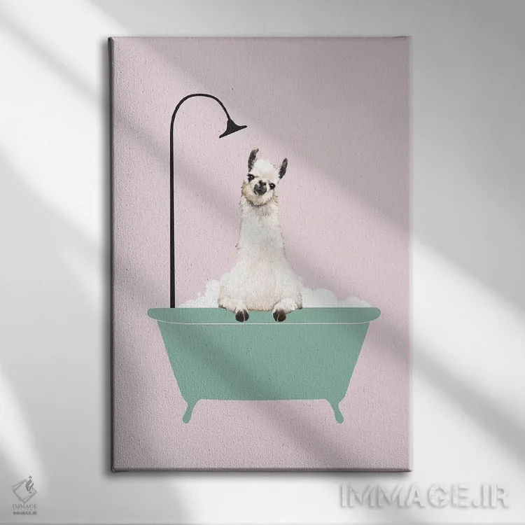 تابلو لاما در حال لذت بردن از حمام کف اثر بگ نوز ورک (استودیو) - نمای روبهرو روی دیوار